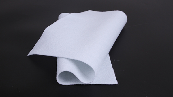 針刺棉在工業用途，又叫針刺氈